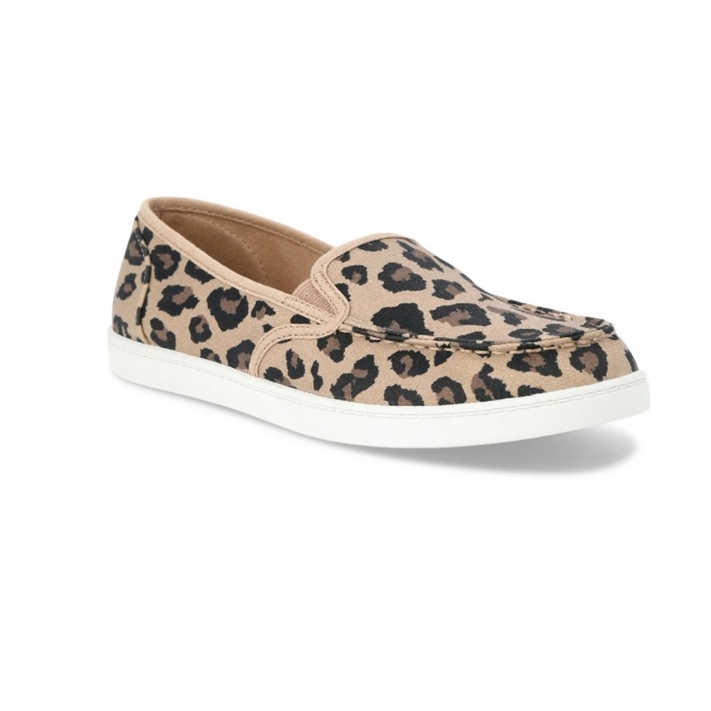 Time and Tru Leopard Print Slip-On Loafers